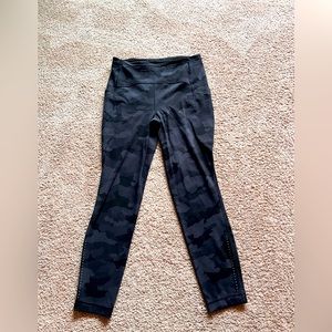 Lululemon Swift Speed High-Rise Tight 25”